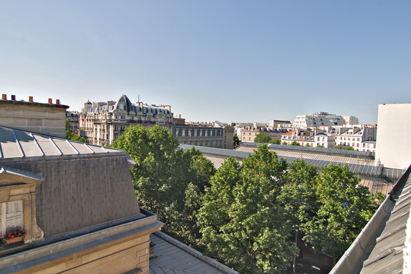 MARAIS – 1 BED – AMAZING VIEW